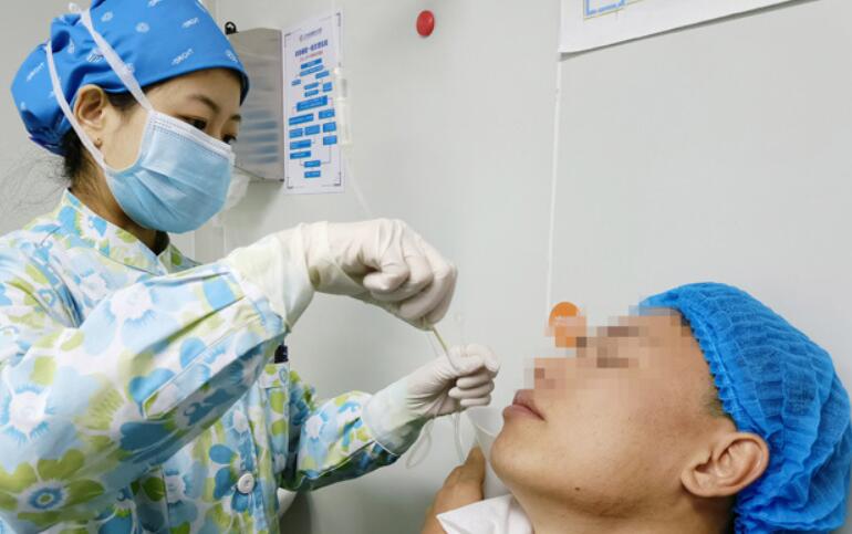 300度近視拖到900度近視，近視手術是什么感受？